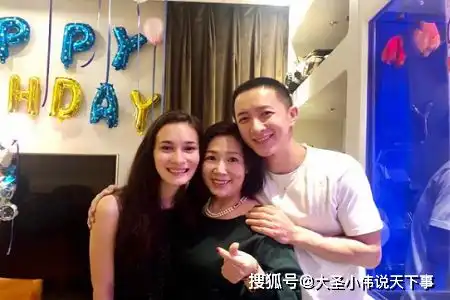 卢靖姗韩庚官宣婚期,归国偶像结婚第一人将赴新西兰办婚礼