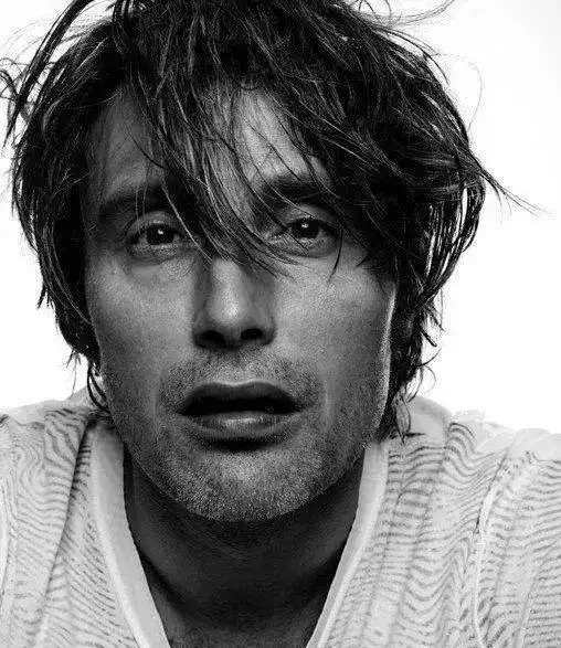 汉尼拔加盟神奇动物,德普的邪魅狂狷,还好是他接棒了
