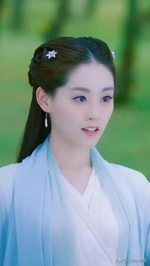 分享图片漂亮美女祝绪丹
