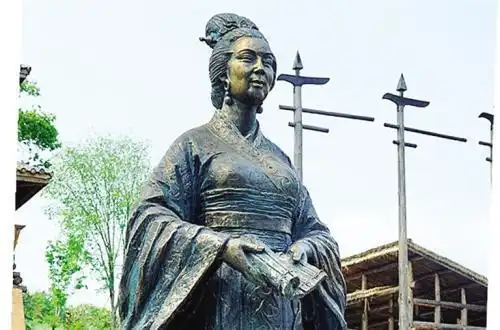 辟谣历史上秦始皇对寡妇清并无私情,有的只有敬重和些许利用