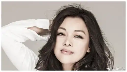 她本是红高粱的首选主角,后被张艺谋抛弃嫁外籍富豪