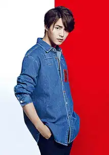 马天宇再登杂志封面穿牛仔变暖心小王子

