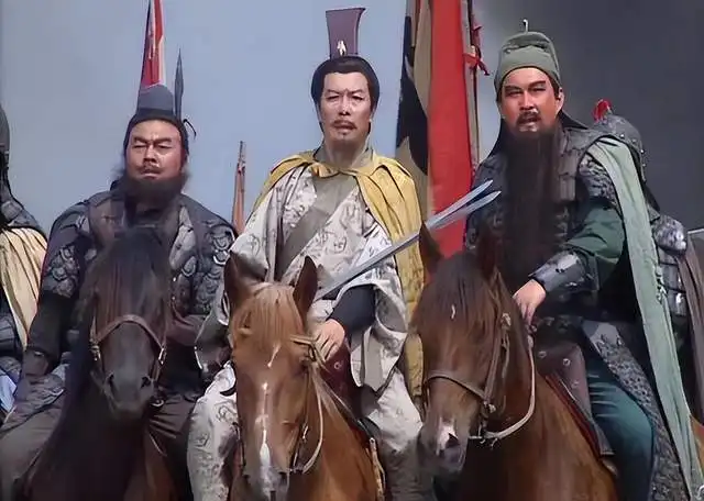 片场传奇央视版三国演义拍摄背后的热血与匠心
