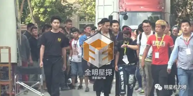 建军大业第一波剧照来袭,李易峰马天宇关晓彤群星云集这个阵容你服不服
