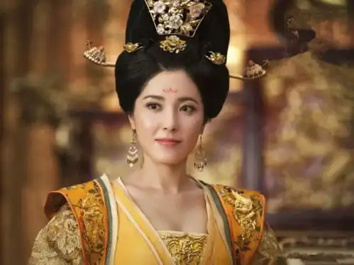 李世民想封弟媳为皇后,为何后来又放弃了,他究竟想表达什么