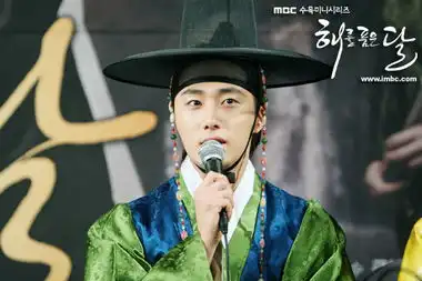 拥抱太阳的月亮收官阳明君丁一宇很不舍
