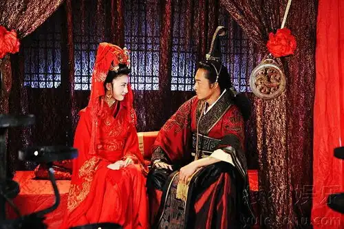 英雄与美女,越王勾践用西施麻痹吴王夫差,一代霸主吴国终成空
