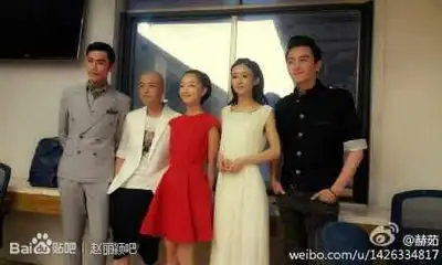 网友评宫锁沉香赵丽颖陈晓史上最二情侣组图
