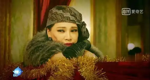 曾是赵薇黄晓明的班长,因意外退出娱乐圈,现却被骂最丑的女演员