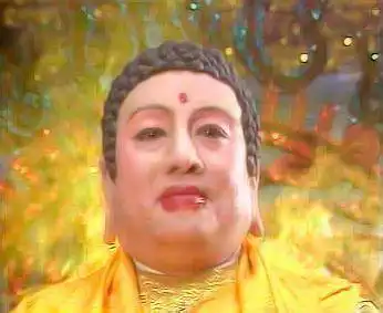 此人西游记饰演如来佛,国外旅游时,发现佛像居然是自己