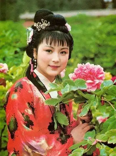 郭霄珍郭宵珍红楼梦中剧照
