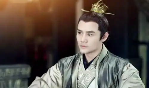 大器晚成这5个眉毛如狮的男演员,你钟爱谁