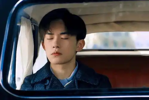 画风清奇易烊千玺约粉丝泡脚,还用粉红色泡脚盆