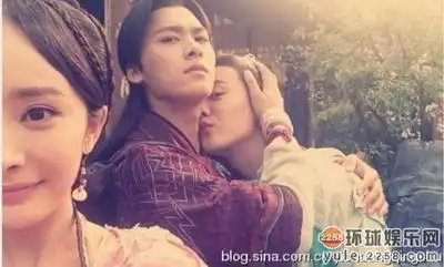 李易峰郑爽杨幂陈伟霆马天宇古剑奇谭逗比花絮照