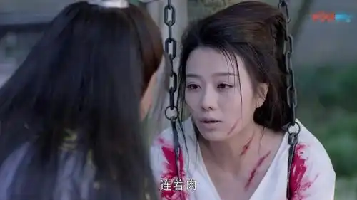 烈火如歌凤凰遭毒打生命垂危,雷惊鸿下跪求人,刀冽香心生芥蒂
