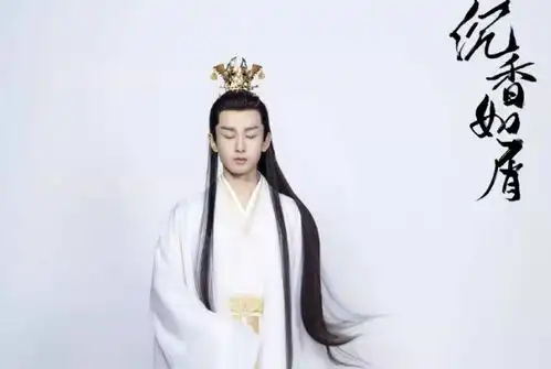 沉香如屑妆照曝出,司藤颜粉败光,景甜的颜还能吹几年