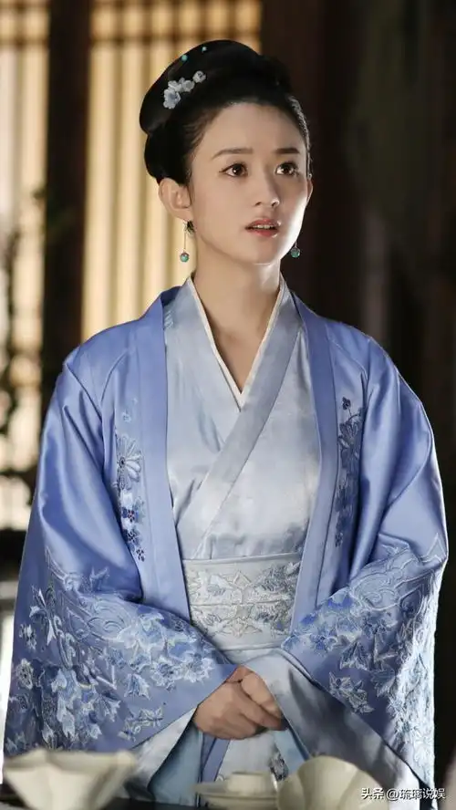 杨幂和赵丽颖,十四年的明争暗斗,如今终于已见分晓
