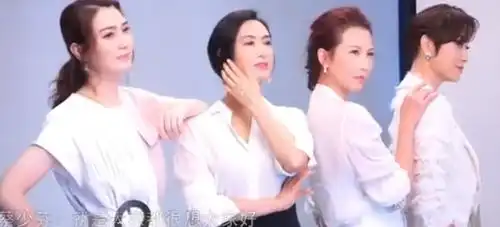 港普f4时尚大片花絮照曝光,陈法蓉洪欣朱茵蔡少芬互曝昵称
