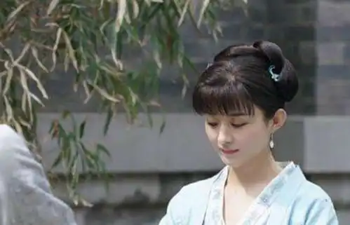 知否原著品兰险些被堂妹毁容,嫁给青梅竹马,结局很幸福
