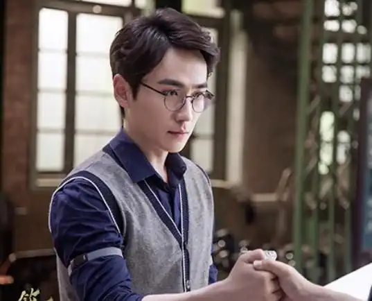 朱一龙新剧来袭,剧中饰演反派虽不讨喜,但不再让人心疼
