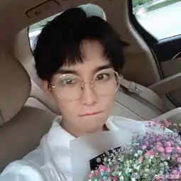 王一博肖战领衔,看陈情男团的撩人穿搭术