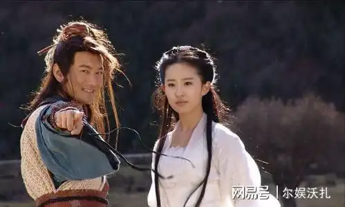 剧组刘亦菲调侃天天探班,陈妍希高情商化解,陈晓回答给足安全感
