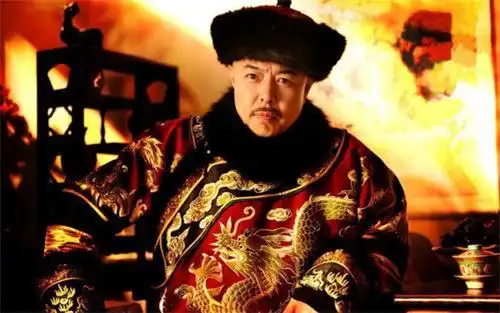 雍正最聪明的一个儿子,却装疯卖傻几十年,后代子孙都要感谢他