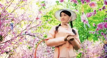李易峰化身百变娇女造型千娇百媚
