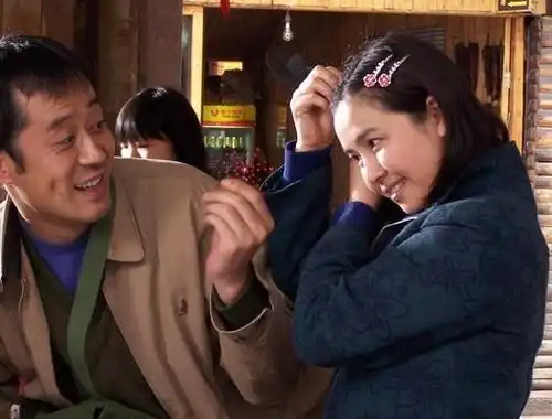 胖保姆曲阿英是中戏校花,人称小王祖贤,过把瘾的女主曾是她