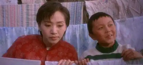 9位过气童星现状有人直播30天赚7500万,有人已沦为阶下囚
