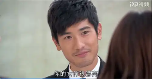 遇见王沥川片段赏析二画廊巧遇,小秋一本正经胡说八道