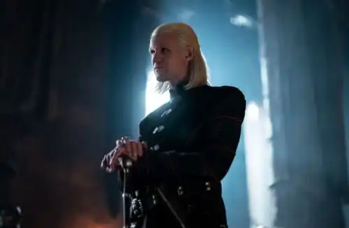 权游前传剧龙之家族曝定档海报剧照8月21日开播
