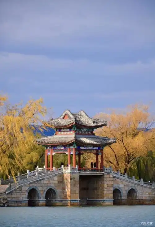 解锁城市图鉴最美颐和园