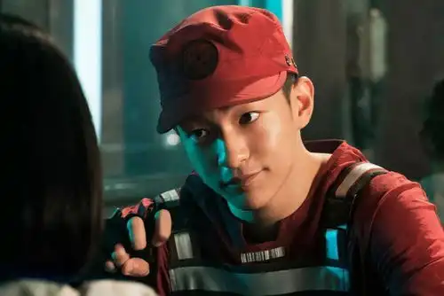 屈楚萧前女友猛爆料,被多次实施暴力,还要求舔脏东西