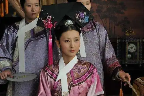 甄嬛传沈眉庄坚持自我尊严,并期待美好的爱情

