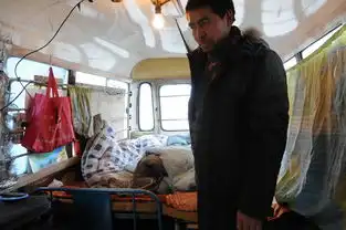 郑州蜗居房车的打工仔
