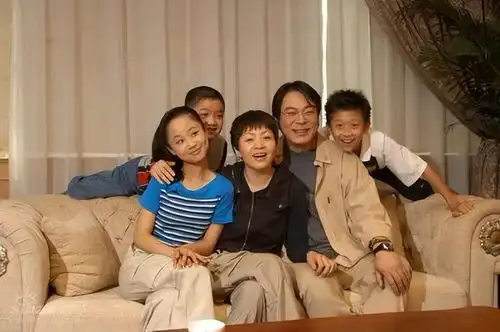 杨紫开挂了从国民闺女到旺夫锦鲤,她经历了什么