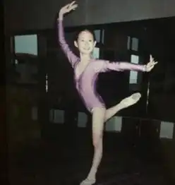 她是乡村爱情故事中的王小蒙,曾做过章子怡替身,如今走红国际
