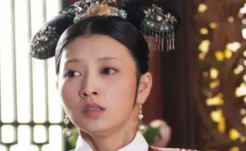 甄嬛传难怪眉庄丢一只镯子就能复宠,你看看她是谁的替身
