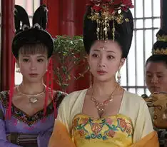 杨贵妃爆新剧照殷桃表情端庄贵气十足
