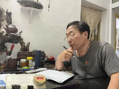 这些生日礼物,沉甸甸