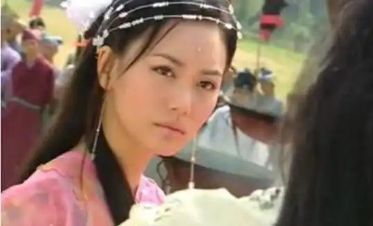 苏有朋版倚天屠龙记虽美女如云,但最惊艳的却是她,你猜到了吗