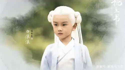 三生三世枕上书再出新剧照,配角个个惊艳,热巴眼神萌翻了

