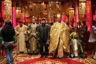 满城尽带黄金甲导演与剧中演员
