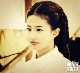 随便吃个火锅就上热搜的只有刘亦菲了吧
