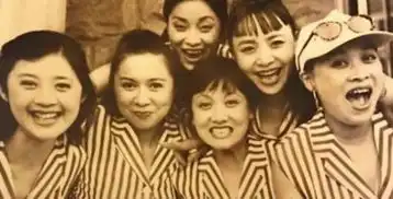 一张20年前的神奇合照,6人全部成为当红明星,一人还成为天后
