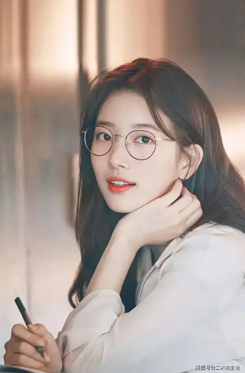 李敏镐唯一钟情的裴智秀却不能在一起,与妍英朴敏英传绯闻却澄清