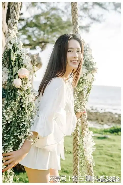 唯一白月光杨洋承认和李沁谈过,和宋茜赵露思乔欣张天爱有绯闻
