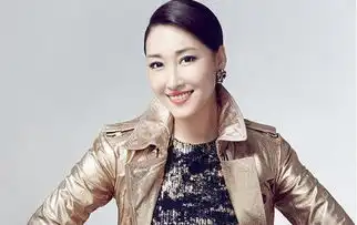 为拒潜规则她转行当制片,潘粤明如今能翻身也全靠这位30亿姐