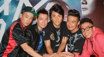 陈小春郑伊健等5人聚餐,22年来私下第3次约饭网友黄金兄弟